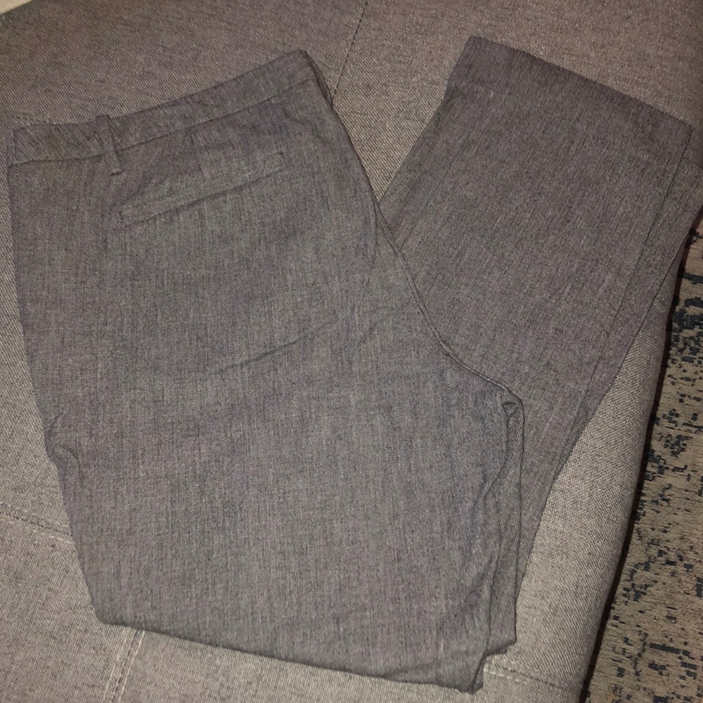 Ankle length gray dress pants